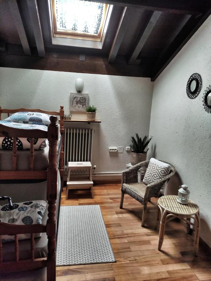 Refugio La Ardilla Real Vandrerhjem Posada De Valdeon Eksteriør bilde